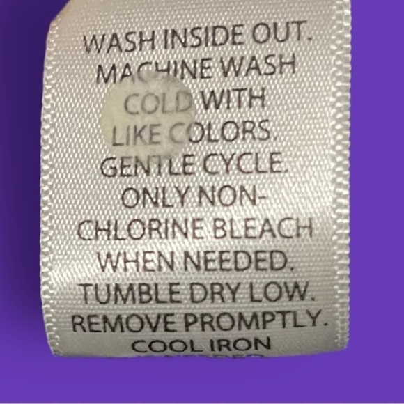 CROFT & Barrow Snowflake Full Zip Lightweight Fleece Black and White Size Medium - Picture 10 of 10